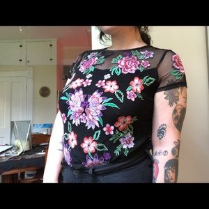 Mesh Floral embroidered top